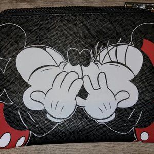 Disney Mickey and Minnie Mouse wristlet